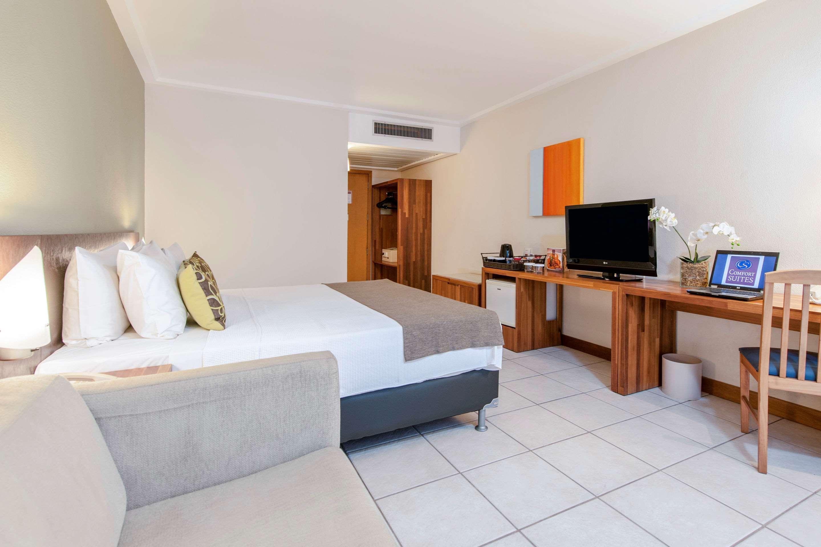 Comfort Suites Vitória Екстериор снимка