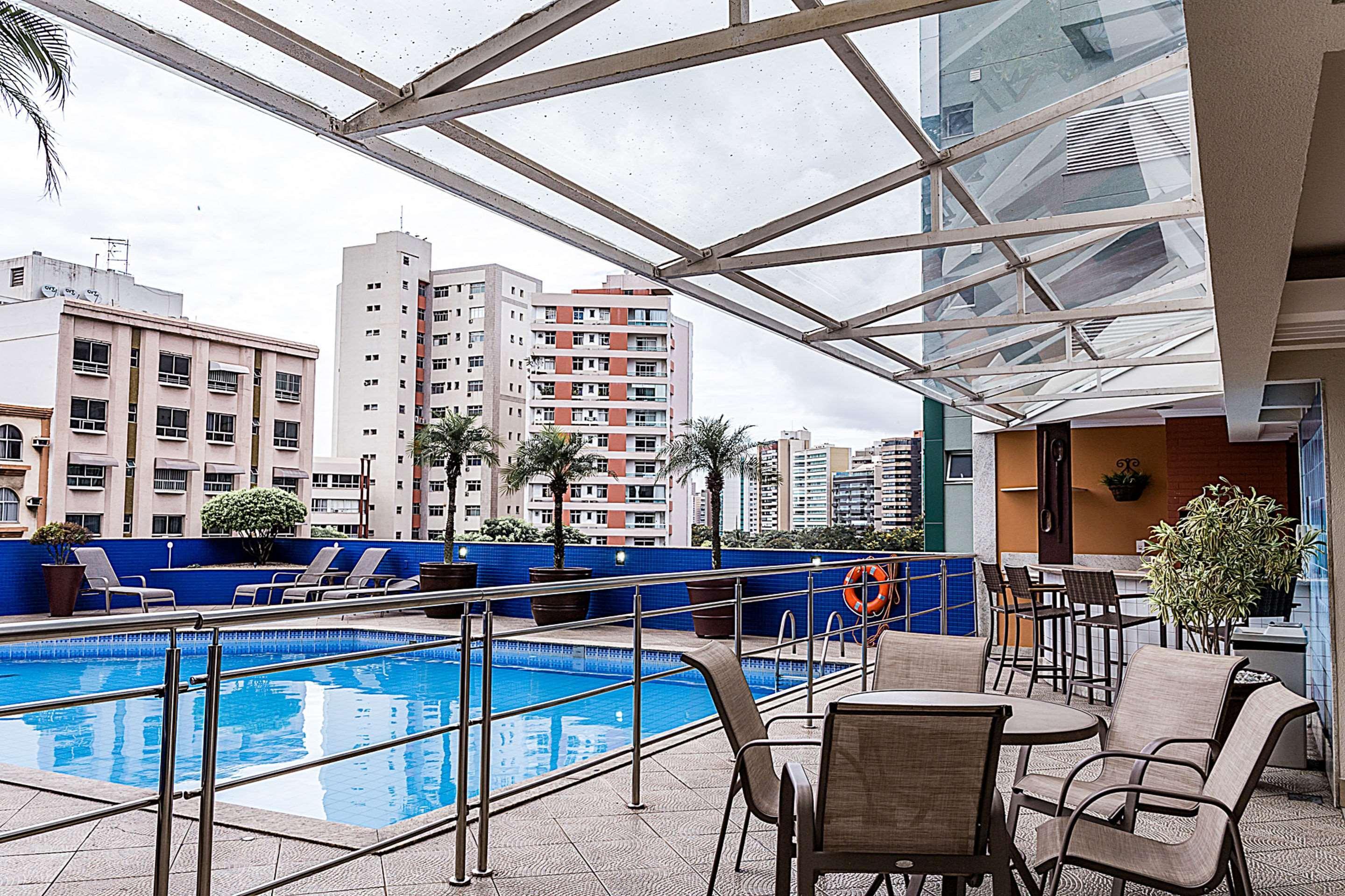 Comfort Suites Vitória Екстериор снимка