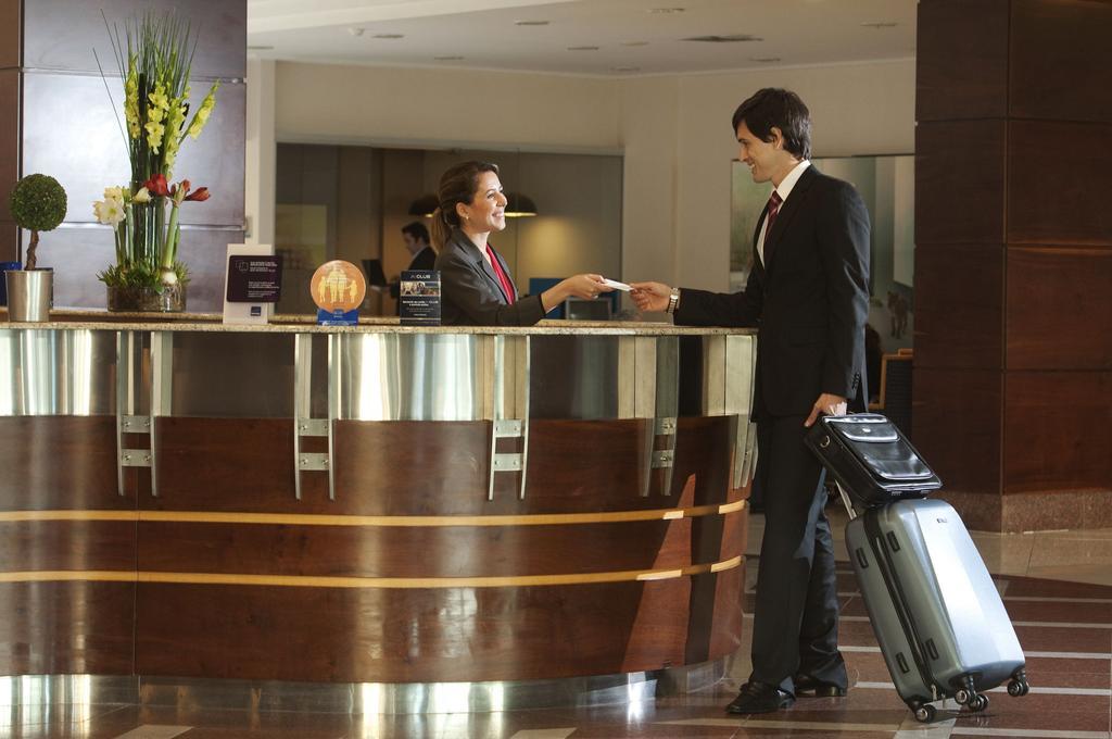 Comfort Suites Vitória Екстериор снимка